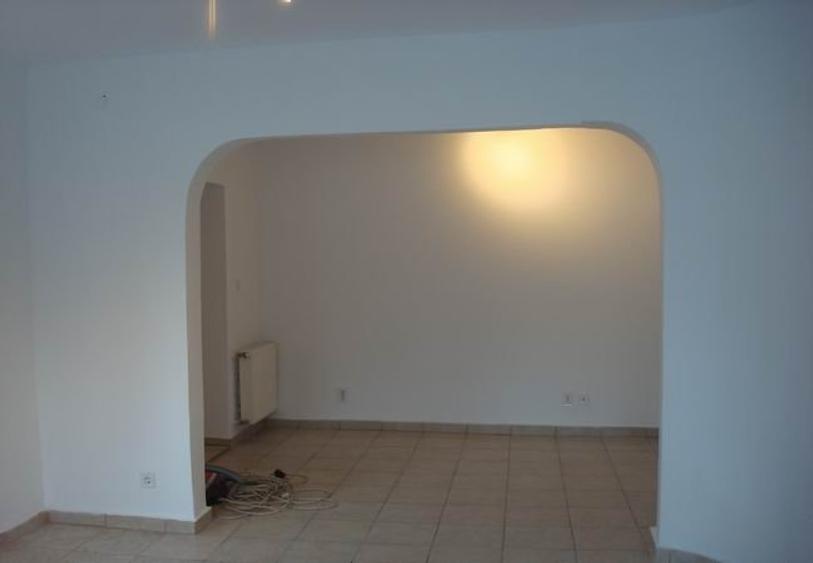 Casa 5 camere, spatiu comercial inclus, stradal, pretabila Rezidential, Cabinet - 7