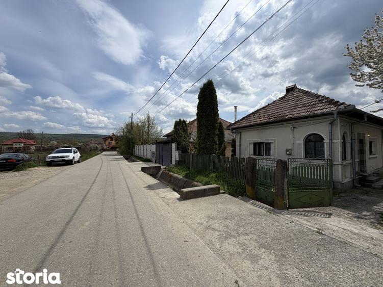 Casa Stalpeni, la asfalt, cu gaze, garaj, anexa, 3 camere, mobilata - 8