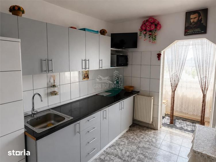 Apartament cu 2 camere decomandat în Lazaret