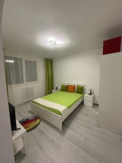 Proprietar vand apartament Calea Grivitei - 10