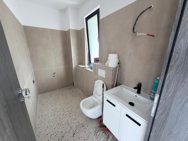 Casa P+1+Pod. 3 cam. Util 110mp. Teren 237mp - 6