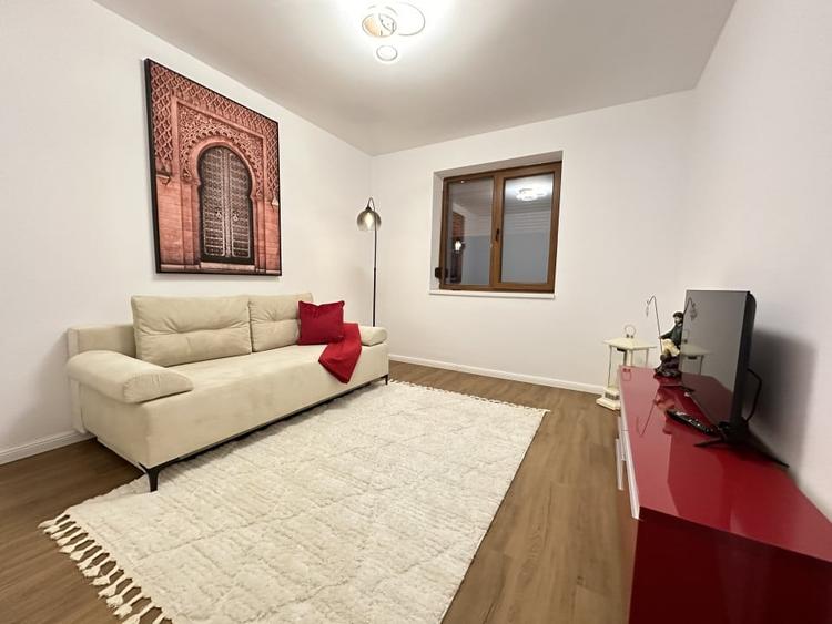 Triplex pe colt, 5 camere, 126 mp utili, 365 mp teren - Dumbravita - 7