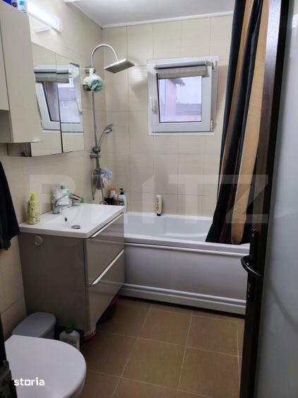 APARTAMENT 2 CAMERE, 52 MP, DECOMANDAT, SITUAT, INTR-O ZONA FOARTE BUN - 1