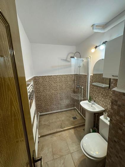 Garsoniera de inchiriat - 5