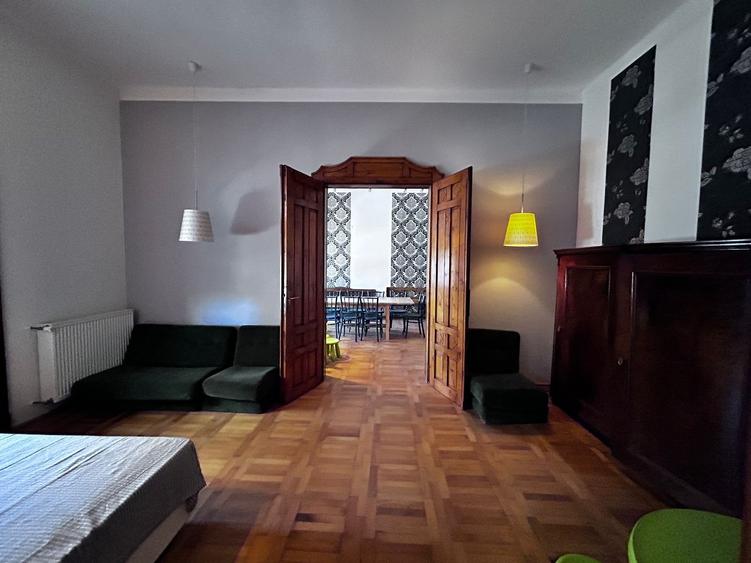 in cadrul unei cladire simbolice demne de remarcat- PALATUL BANATEAN - 5