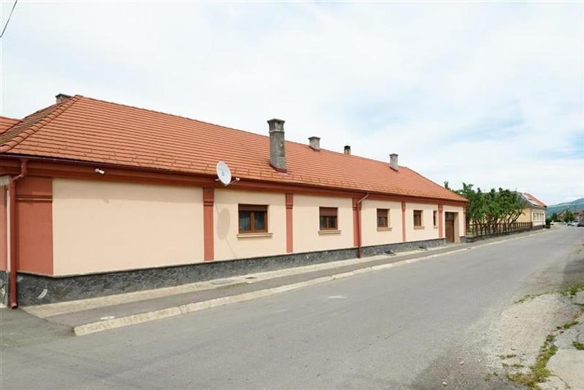 Proprietate nobiliara, cu influente moderne, Prejmer, Brasov- rezidential/ comer - 13