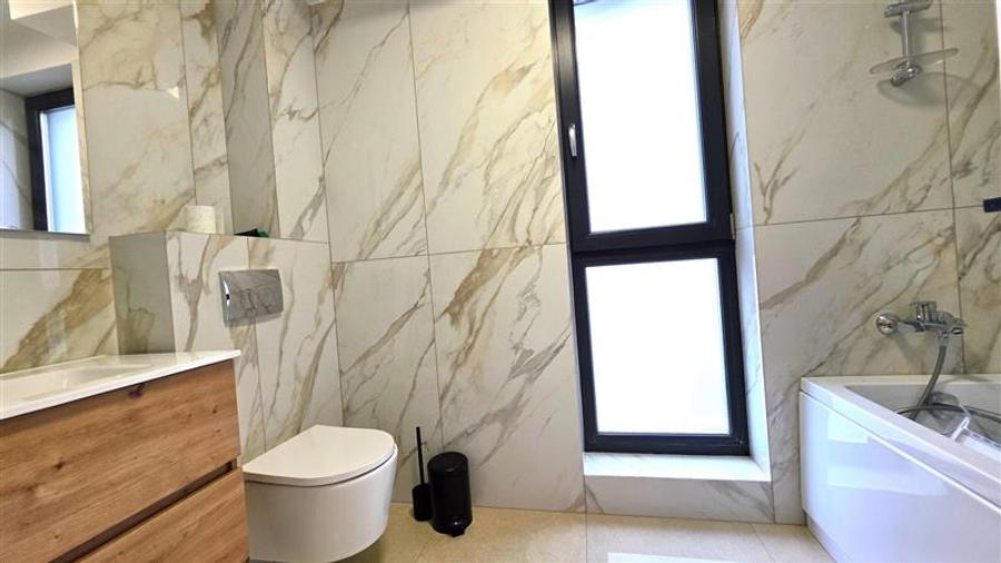 Duplex 4 camere D+P+2E 140mp, teren 200mp, Buna Ziua - 8