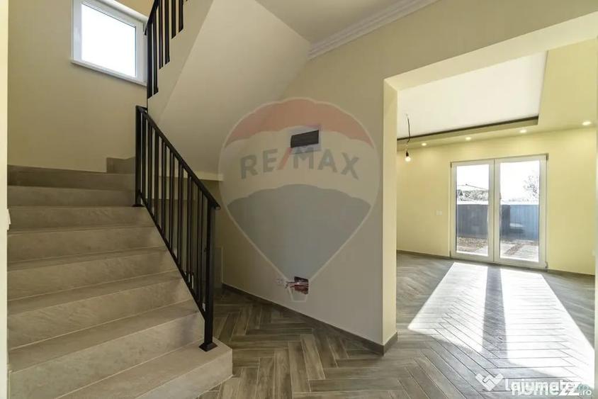 Casă cu 5 camere cu Teren 317 Mp în Tărlungeni