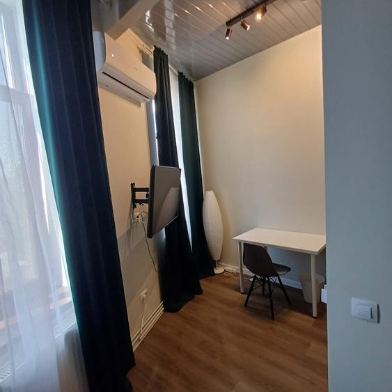 Central Apartamente 1 camera aproape de UMF si Cuza - 11