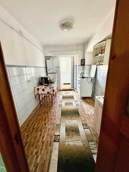 Apartament 3 camere, decomandat, 2 bai, oras Targu Frumos, jud Iasi - 7