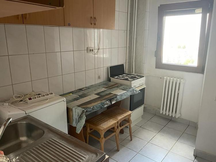 Apartament cu 2 camere semidecomandat în P-ța Unirii