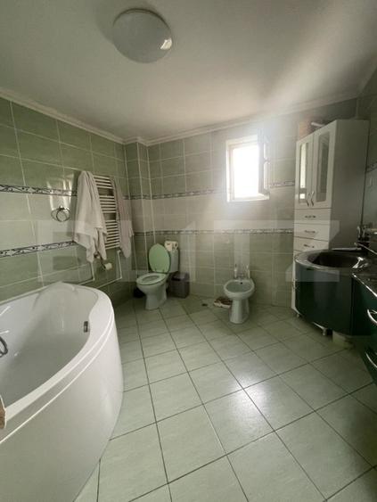 Casa de vanzare, 260mp, teren, 1000 mp, zona Unirea - 11
