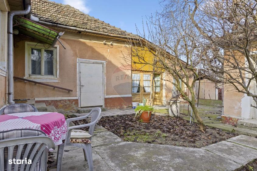 Casa de vanzare, pozitie excelenta, la intrare in Loc. Galsa - 3