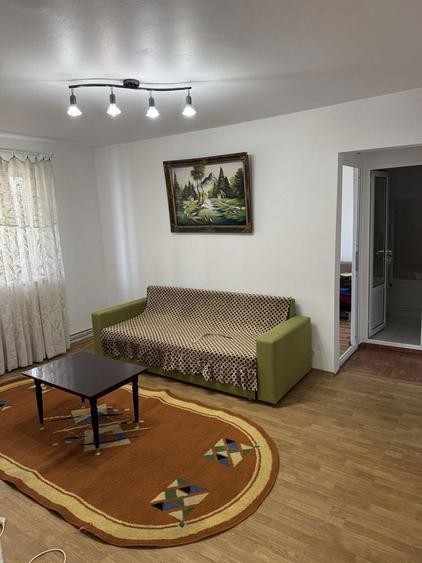 Inchiriez apartament 2 camere - 3