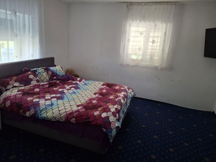 Casa la Cheie . Doar trebuie sa muti in ea, compusa din 2 camere , bu - 5