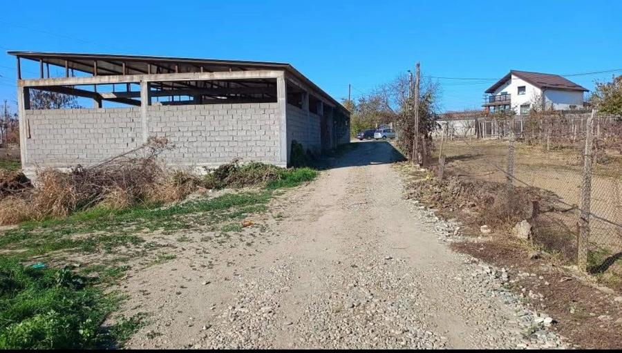 Teren intravilan 3613 mp, front 19 ml, Isalnita - 1