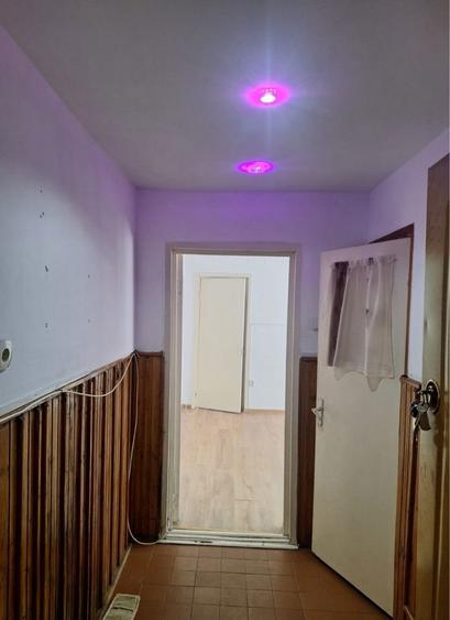 Vand apartament 2 camere nedecomandat - 5