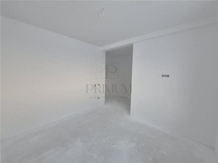 Duplex superb cu 4 dormitoare - teren 330 mp - locatie foarte buna - 9