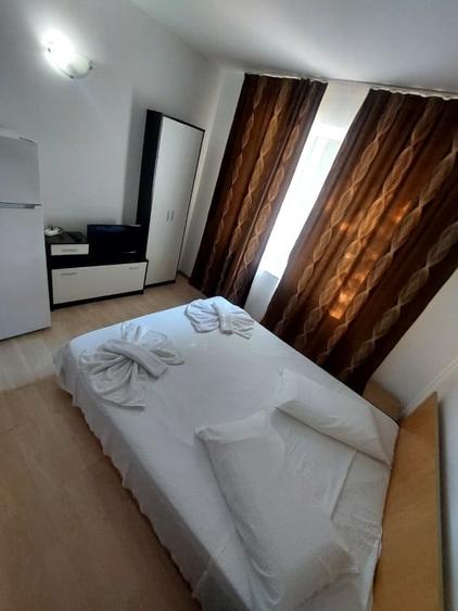 PENSIUNE EFORIE NORD | P+2 + MANSARDA | 300 MP UTILI | 18 CAMERE | - 19