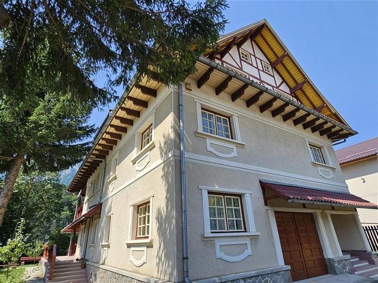 Vila cu vedere la Muntii Bucegi - 560 mpc si 963 mp teren - Zamora - 2