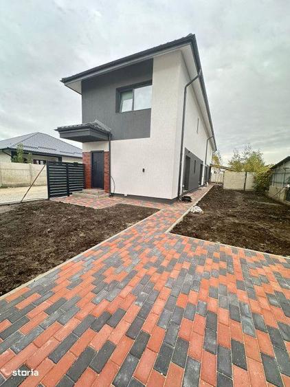 Vanzare Apartament 2 camere+curte 60mp si 2 locuri de parcare - 9