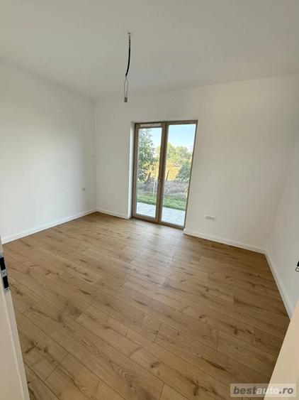 Apartamente cu 3 camere . - 2