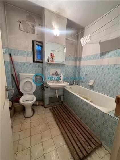 Royal Imobiliare - Vanzare apartament 2 camere zona Republicii - 9