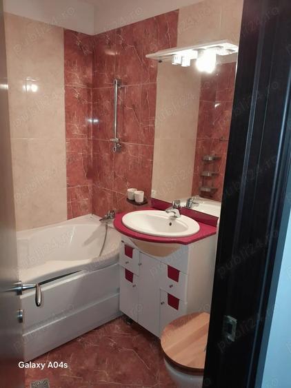 3 camere de inchiriat pentru locuire, proprietar UNIRII 670 euro colaborez cu agen?ii imobiliare - 4