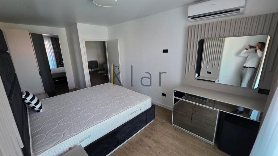 Apartament cu 2 camere semidecomandat, mobilat în Zorilor