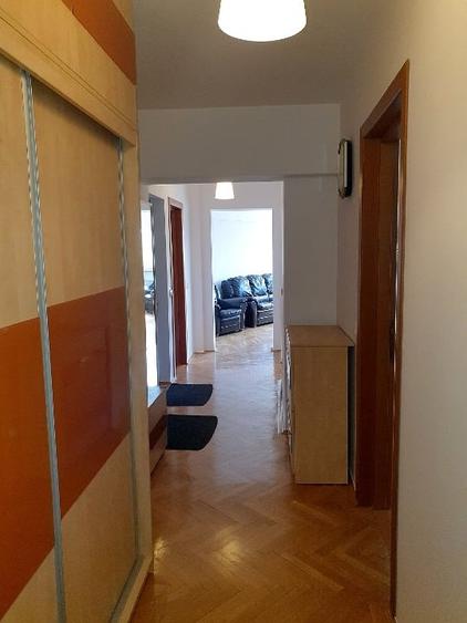 Inchiriere apartament 3 camere Parcul Carol - 6