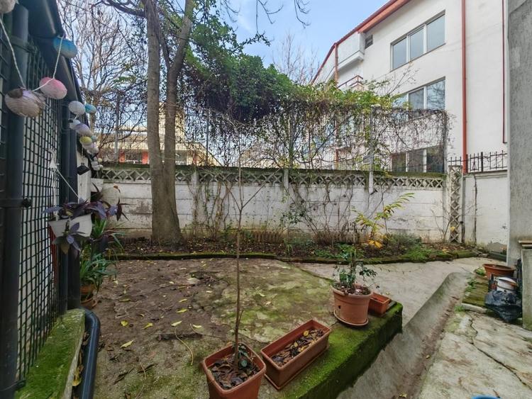 Piata Victoriei - Sf. Voievozi - Apartament 4 camere , bloc boutique consolidat - 11