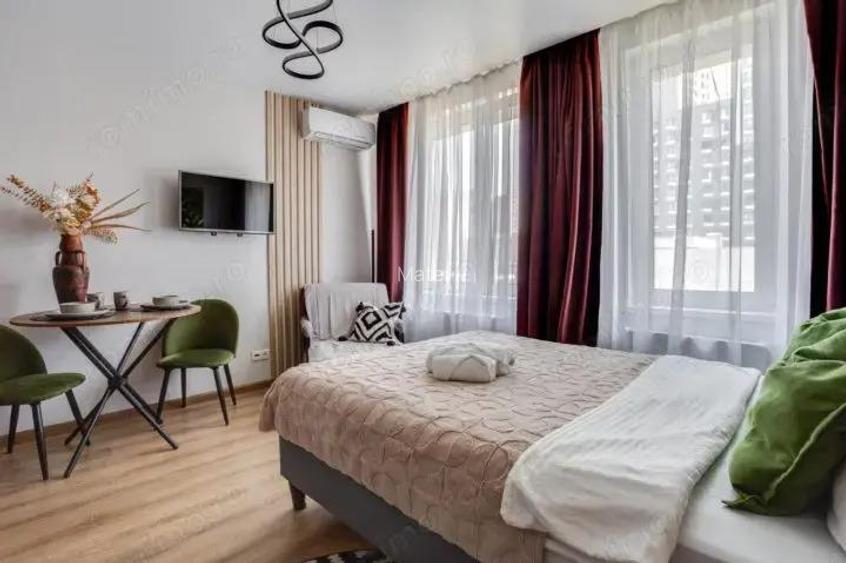 Ofer spre inchiriere o garsoniera in zona Jiului Ofer spre inchiriere o garsoniera in zona Jiului