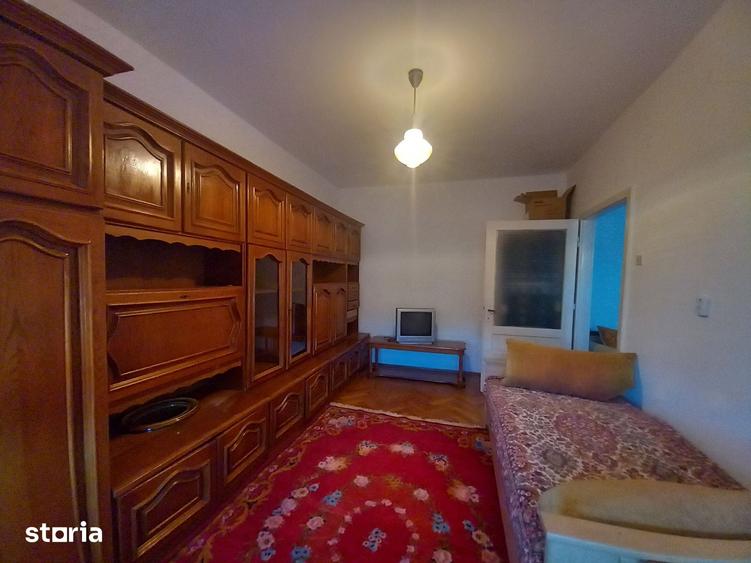 Apartament cu 2 camere nedecomandat în Orașul Vechi