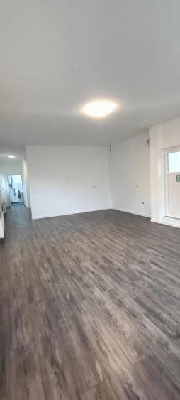 Spatiu de inchiriat. - 6