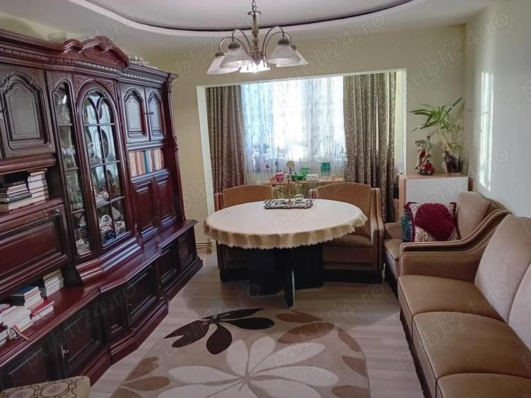 Apartament 3 camere - ETAJ 1 - ZonadeSus - loc parcare-izolat-centrala - 7