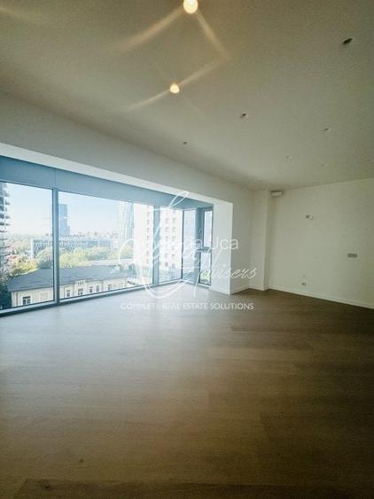 Apartament cu 4 camere semidecomandat în Barbu Văcărescu Apartament cu 4 camere semidecomandat în Barbu Văcărescu