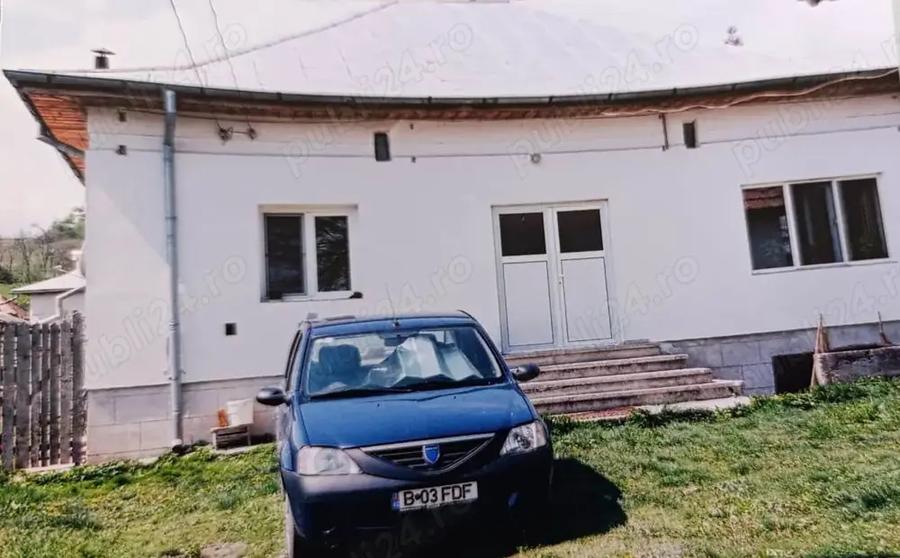 Vand casa in comuna Copaceni, sat Ulmetu, jud Valcea - 10