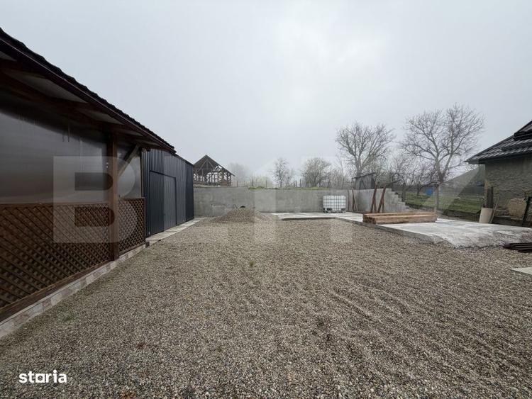 Casa cu 2 camere si o bucatarie de vara in suprafata de 80 mp - 1