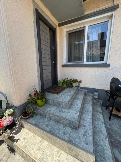 Casa la sol, 180 mp teren /11m, locuibila, centrala gaz, Coiciu zona Institut - 1