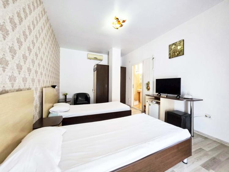 Cladire D+P+2E in centru Medgidiei, oportunitate de investitie - 2600 mp, - 15