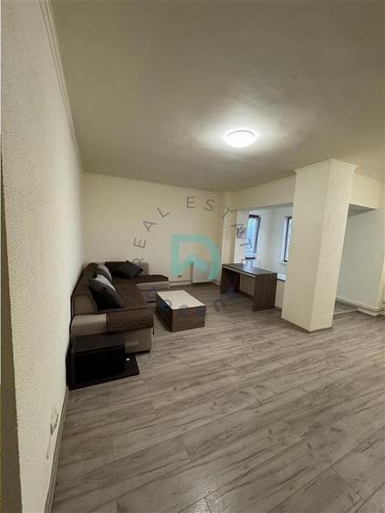 Apartament 4 camere, Centrul Civic, Brasov. - 2