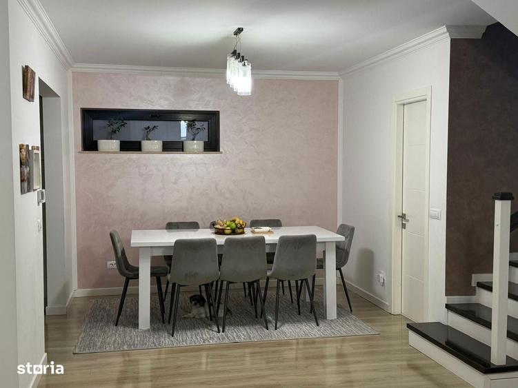 Casa cu 5 camere, mansarda si curte in Botosani - 7