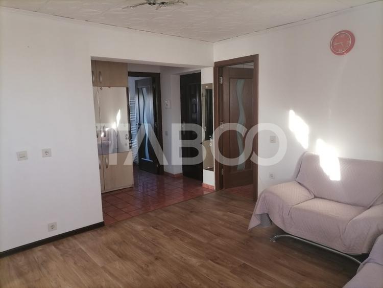 Apartament 3 camere decomandat cu balcon de inchiriat - 6