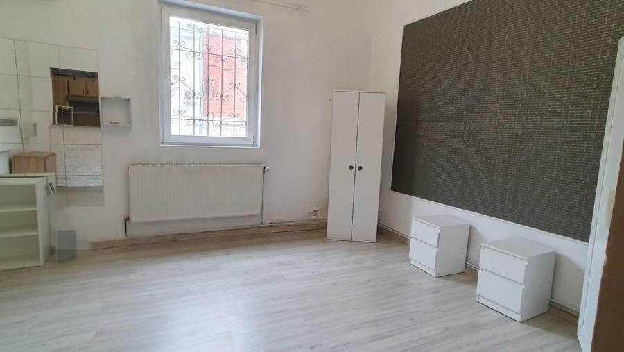 Mosilor, Armeneasca, str.Corbeni, garsoniera in vila, firma/locuit - 3