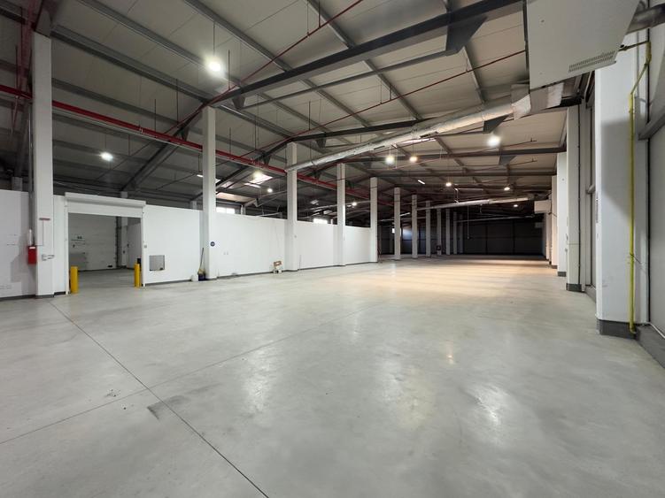 Hala cu climatizare, 1818mp, zona Metro - 18