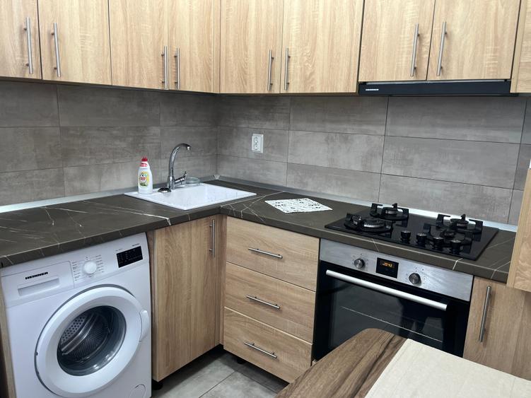 Apartament 3 camere cu parcare in Berceni/ 3-Room Apartment with parking-Berceni - 5