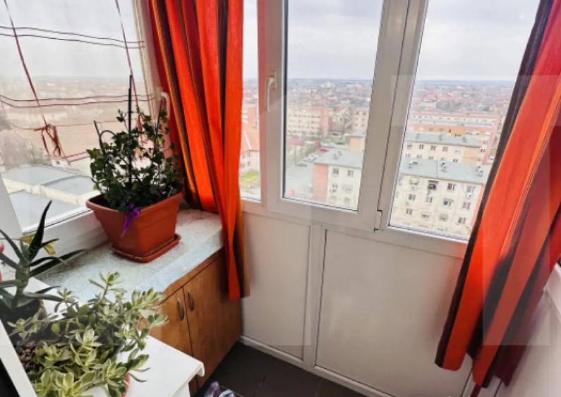 Apartament 3 camere, 50 mp, zona Vlaicu - 9