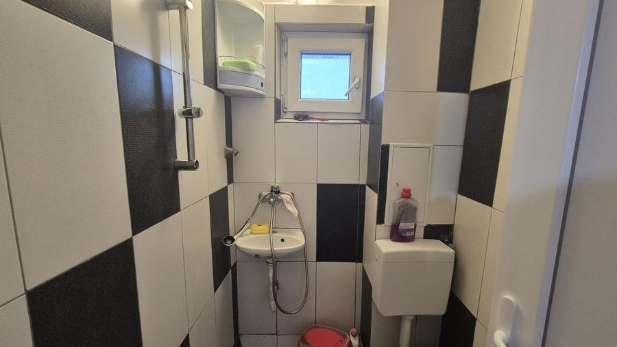 Garsoniera 19 mp str. Postavarul - 4