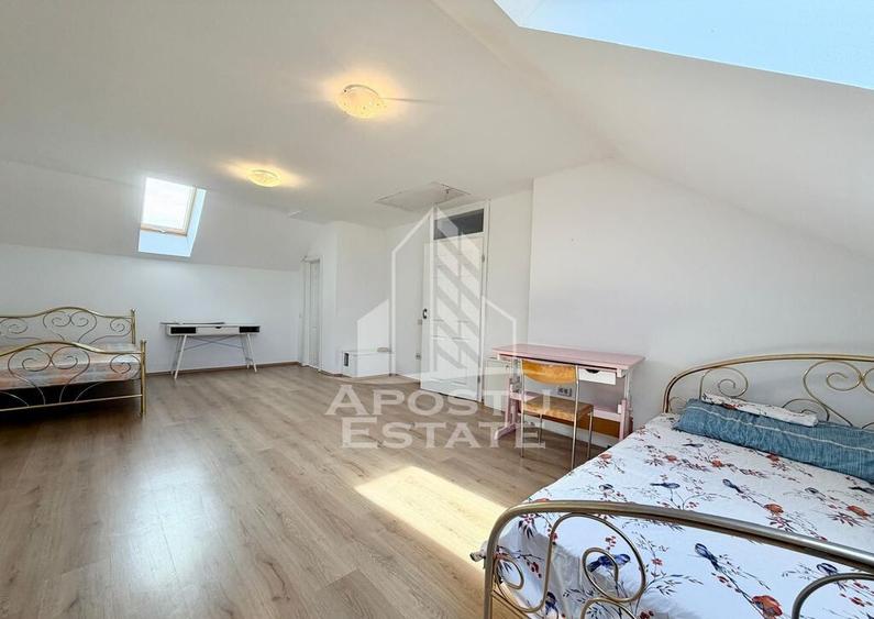 Jumatate de Duplex, 5 camere, 4 bai, PetFriendly, curte, ... - 4