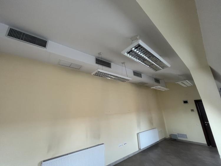 Spatiu birou central - 6